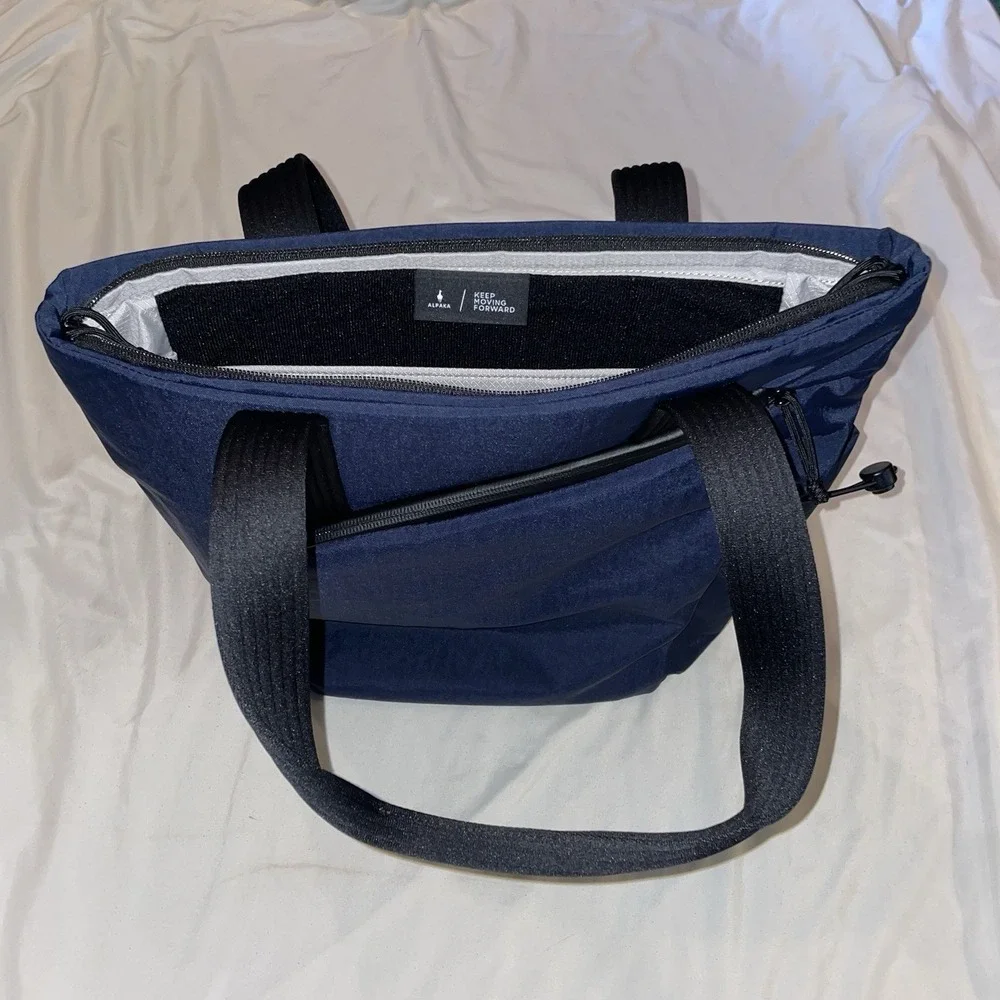 NWT Alpaka Tote - Moonlight Blue | Axoflux 400D Flow Totepack